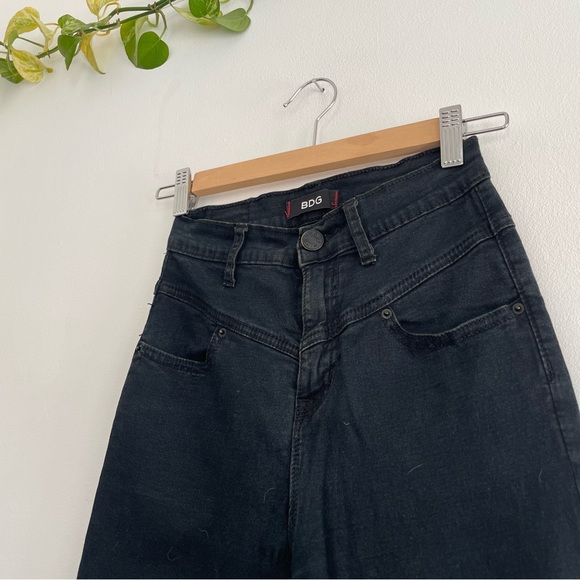 Ultra High Rise Jeans - Picture 3 of 8